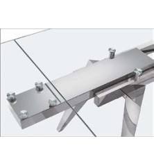 MESA DE COMEDOR MODELO AMOR OMNIA VINCIT CROMADA CRISTAL TEMPLADO